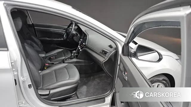 Hyundai The New Avante AD 2019 Серебряный из Кореи, фото 3