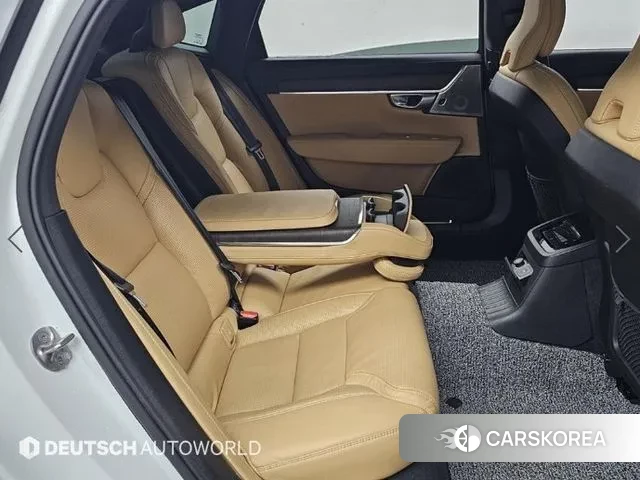 Volvo S90 2023 Белый из Кореи, фото 3