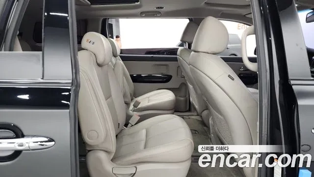 Kia The New Carnival 2018 Черный из Кореи, фото 3