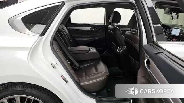 Hyundai Grandeur IG 2018 Белый из Кореи, фото 3