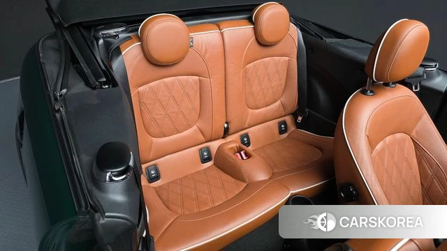 Mini Cooper S Convertible 2022 Зеленый из Кореи, фото 3