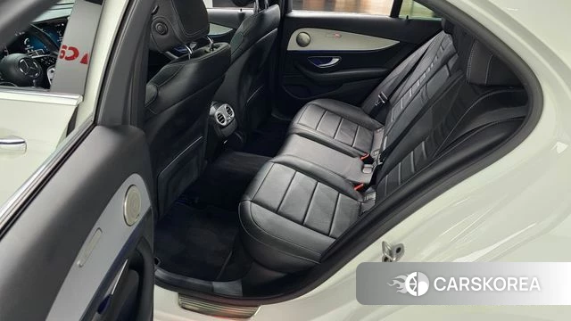 Mercedes-Benz E-Class W213 2021 Белый из Кореи, фото 3