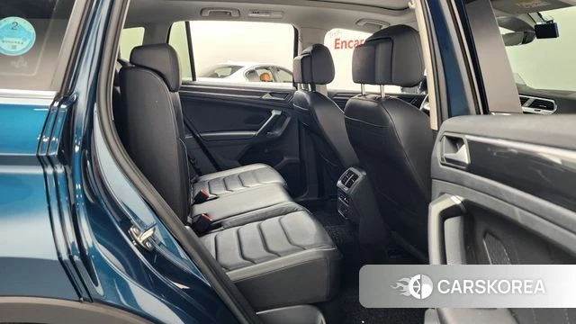 Volkswagen Tiguan second Generation 2021 Синий из Кореи, фото 3