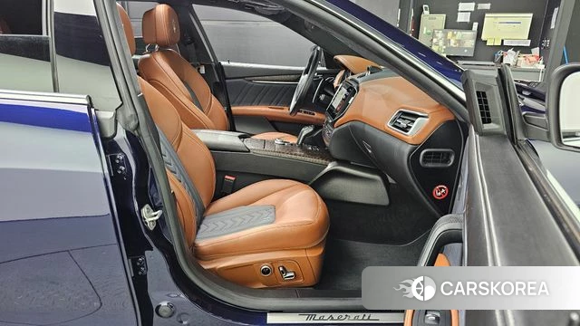 Maserati Ghibli 2021 Синий из Кореи, фото 3