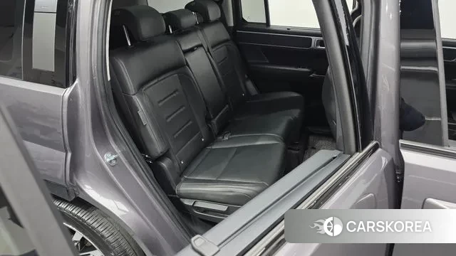 Hyundai Santa Fe (MX5) 2024 Серый из Кореи, фото 3