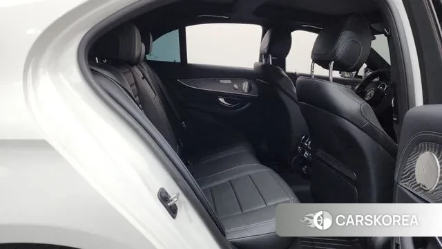 Mercedes-Benz E-Class W213 2022 Белый из Кореи, фото 3