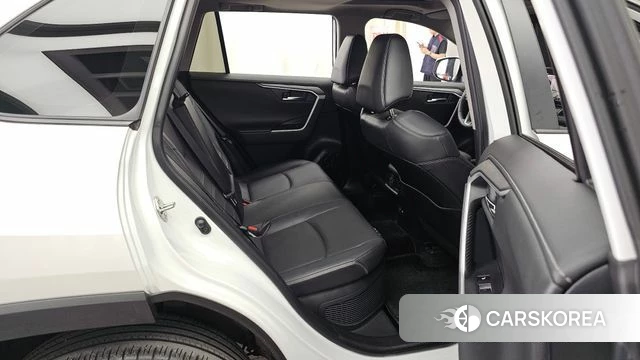 Toyota RAV4 5th Generation 2024 Белый из Кореи, фото 3