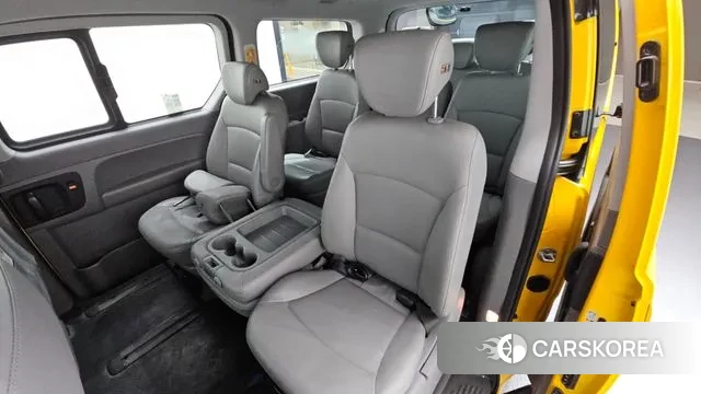 Hyundai The New Grand Starex 2021 Желтый из Кореи, фото 3