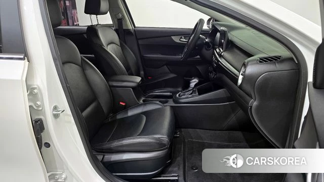 Kia Come New K3 2020 Белый из Кореи, фото 3