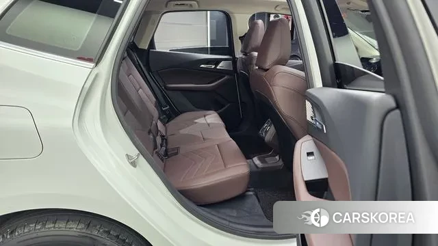 BMW 2 Series Active Tourer (U06) 2025 Белый из Кореи, фото 3