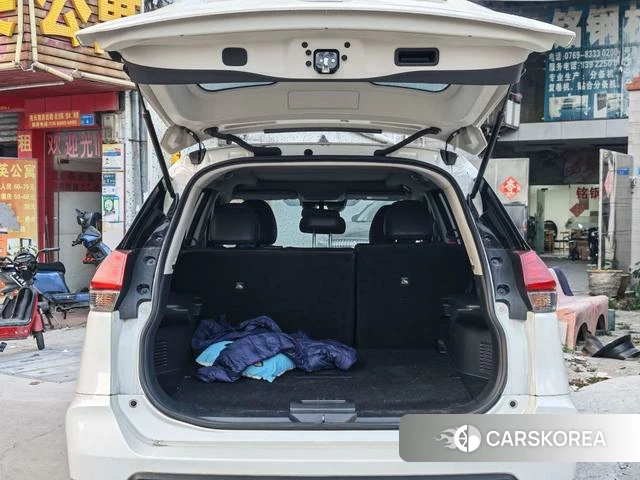 Nissan Qijun 2024 Белый из Китая, фото 3