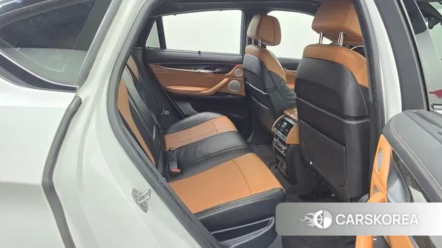 BMW X6 (F16) 2018 Белый из Кореи, фото 3