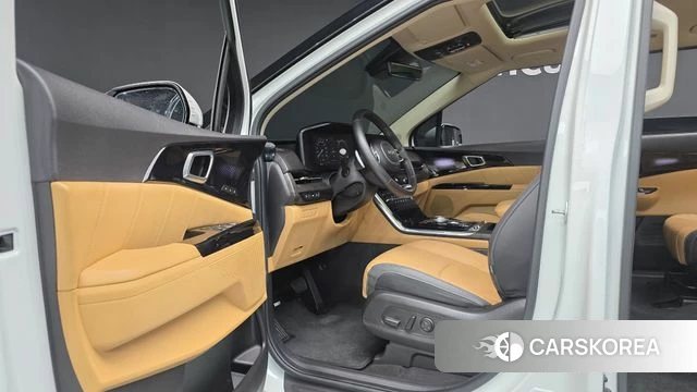 Kia Carnival 4th generation 2022 Белый из Кореи, фото 3