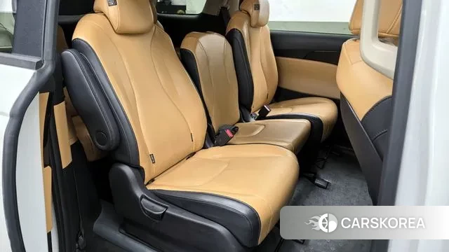Kia Carnival 4th generation 2023 Белый из Кореи, фото 3