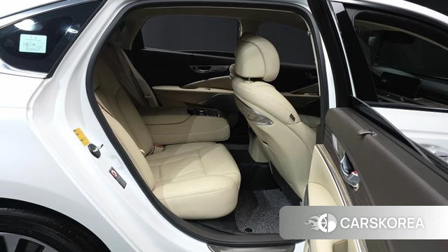 Kia The New K9 2nd generation 2022 Белый из Кореи, фото 3