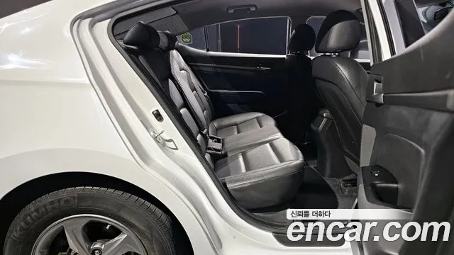 Hyundai Avante AD 2018 Белый из Кореи, фото 3