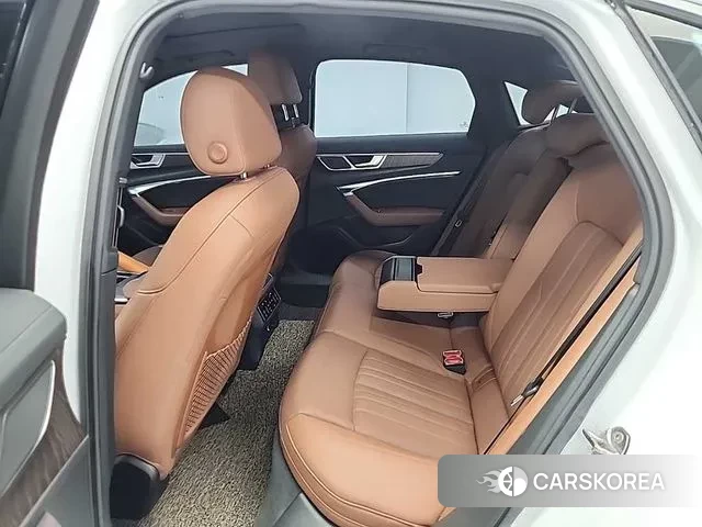 Audi A6 (C8) 2019 Белый из Кореи, фото 3