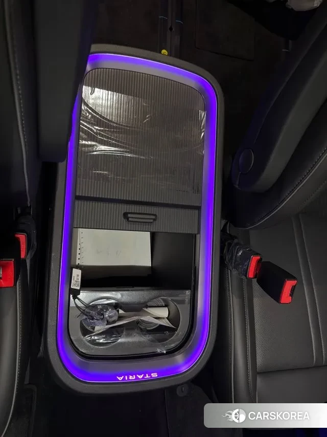 Hyundai Staria 2025 Черный из Кореи, фото 3