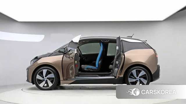BMW i3 2020 Коричневый из Кореи, фото 3