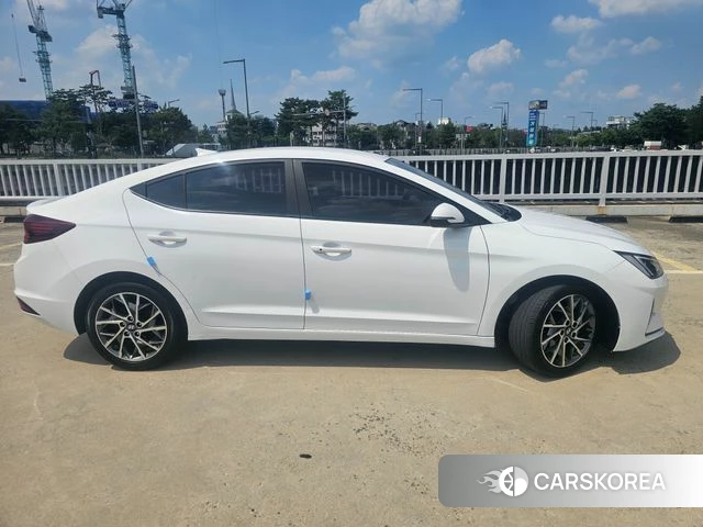 Hyundai The New Avante AD 2018 Белый из Кореи, фото 3