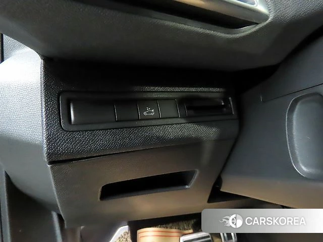 Peugeot 5008 second generation 2019 Белый из Кореи, фото 3