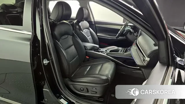 Hyundai The New Grandeur IG 2022 Черный из Кореи, фото 3