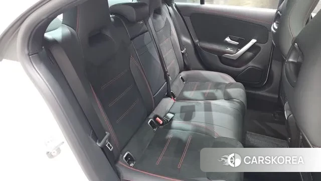 Mercedes-Benz CLA-Class C118 2025 Белый из Кореи, фото 3