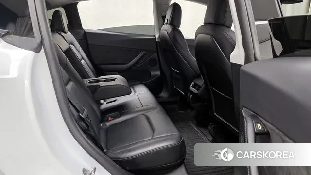 Tesla Model Y 2022 Белый из Кореи, фото 3