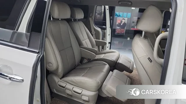 Kia The New Carnival 2018 Белый из Кореи, фото 3