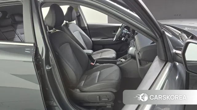 Hyundai Kona (SX2) 2023 Серый из Кореи, фото 3