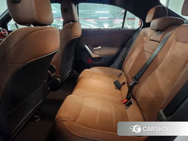 Mercedes-Benz A-Class W177 2024 Белый из Кореи, фото 3