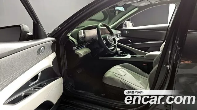 Hyundai Avante Hybrid (CN7) 2023 Серый из Кореи, фото 3