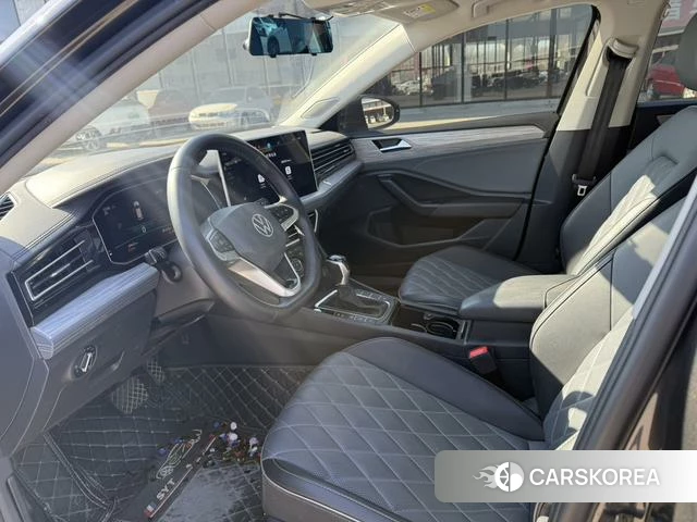 Volkswagen Sagitar 2022 Черный из Китая, фото 3