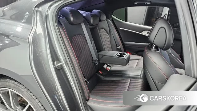 Genesis G70 2018 Серый из Кореи, фото 3