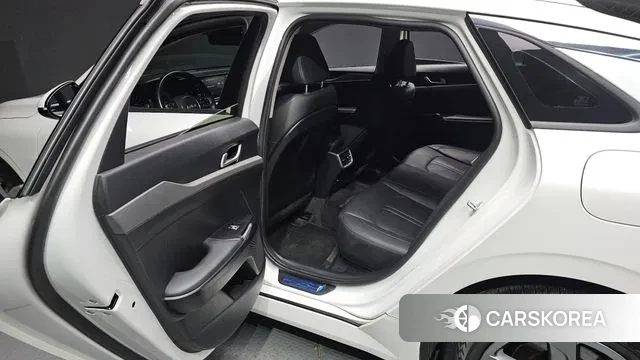 Kia K5 3rd generation 2022 Белый из Кореи, фото 3