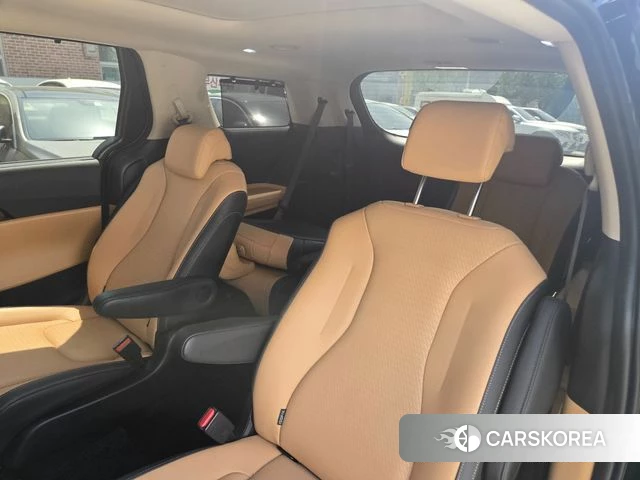 Kia Carnival 4th generation 2023 Черный из Кореи, фото 3