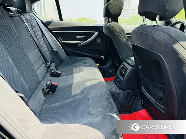 BMW 3 series 2018 Черный из Китая, фото 3