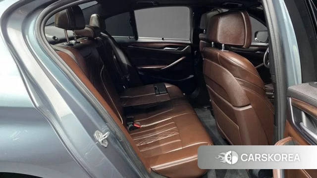 BMW 5 Series (G30) 2018 Серый из Кореи, фото 3