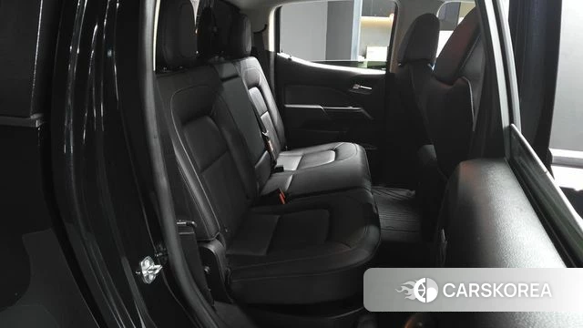 Chevrolet (GM Daewoo) Real New Colorado 2022 Черный из Кореи, фото 3