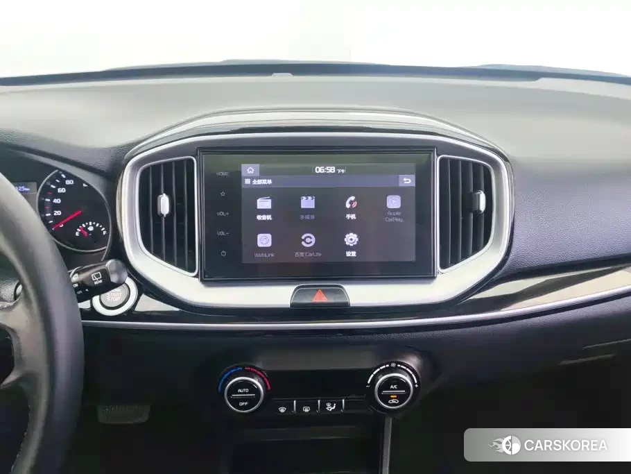 Kia KX1 2024 Белый из Китая, фото 3