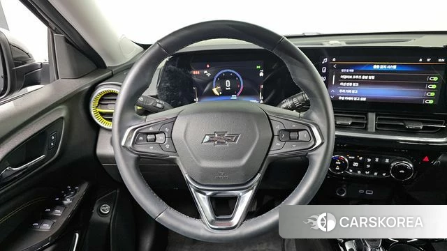 Chevrolet (GM Daewoo) Trax Crossover 2024 Черный из Кореи, фото 3