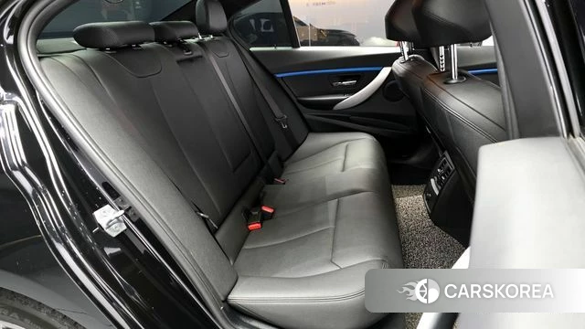 BMW 3 Series (F30) 2018 Черный из Кореи, фото 3