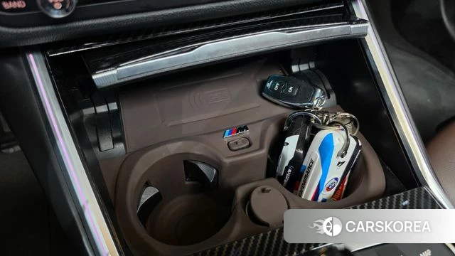 BMW 4 Series (G22) 2022 Темно-зеленый из Кореи, фото 3