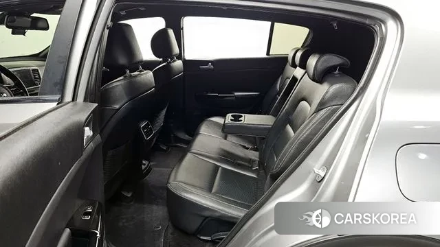 Kia Sportage The Bold 2018 Серебристо-серый из Кореи, фото 3