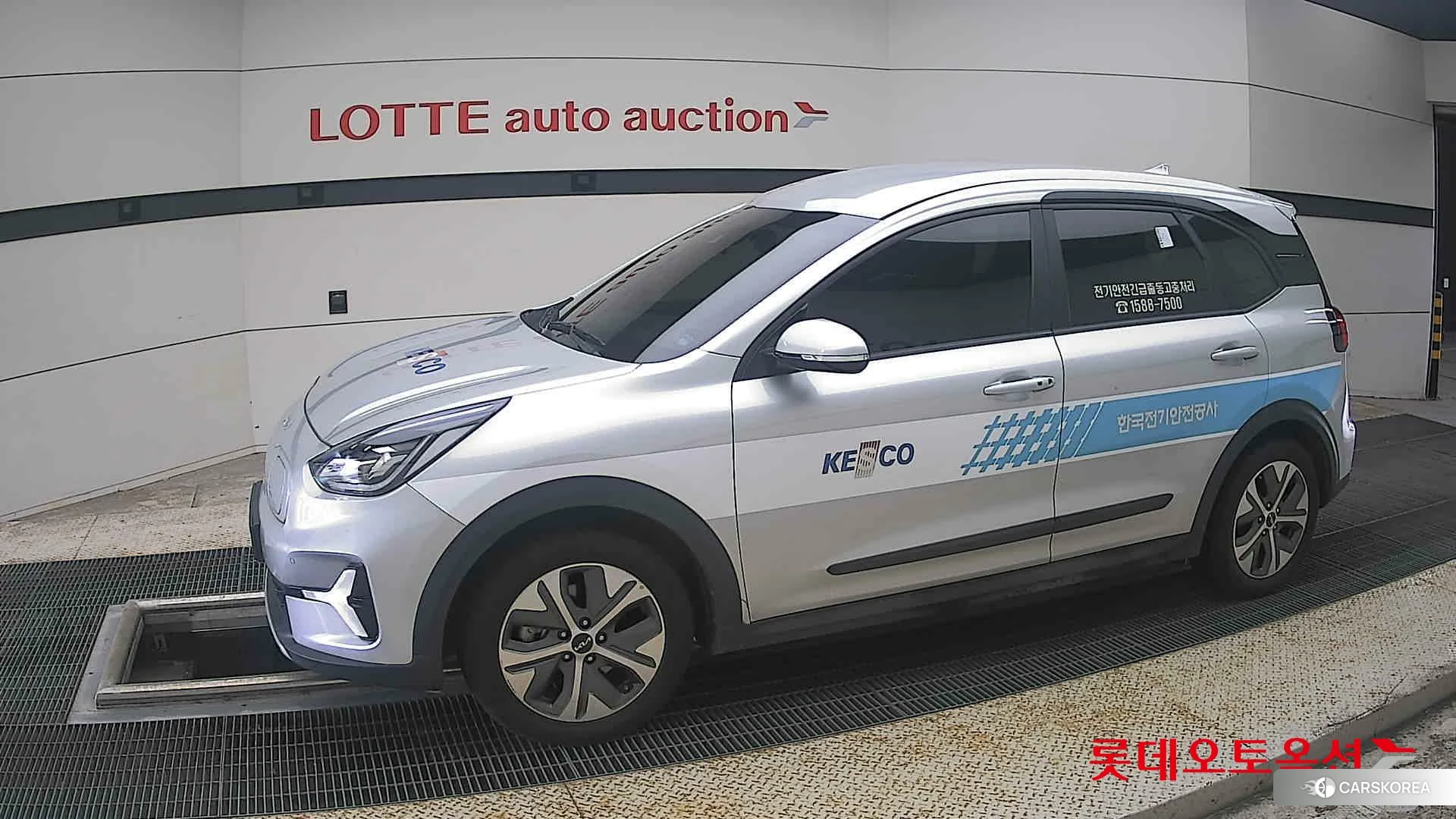 Kia Niro Plus 2023 Sparkling Silver из Кореи, фото 3
