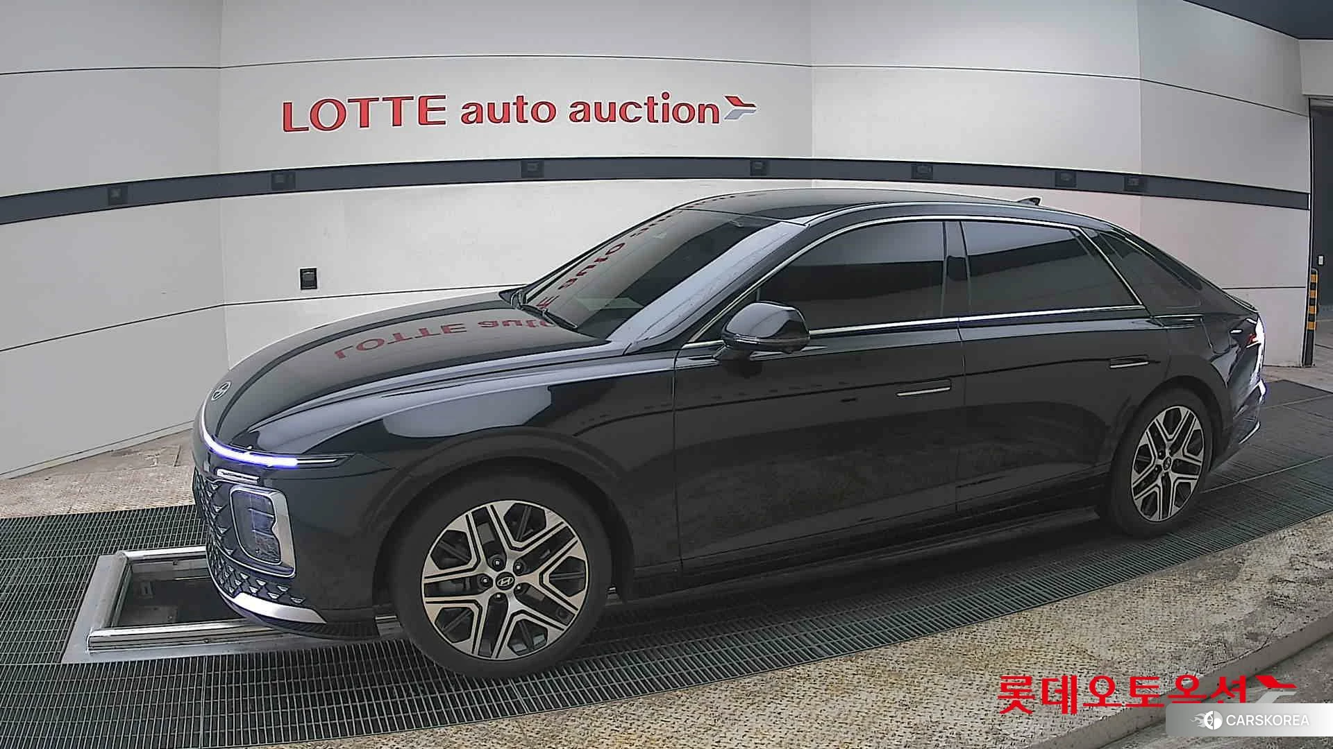 Hyundai Grandeur 2023 Abyss Black Pearl из Кореи, фото 3