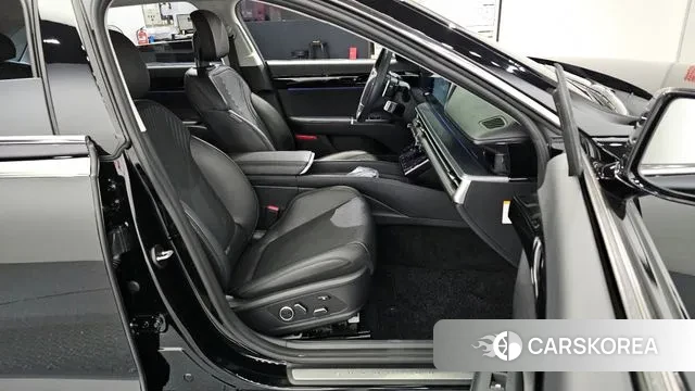 Hyundai Grandeur Hybrid (GN7) 2023 Черный из Кореи, фото 3