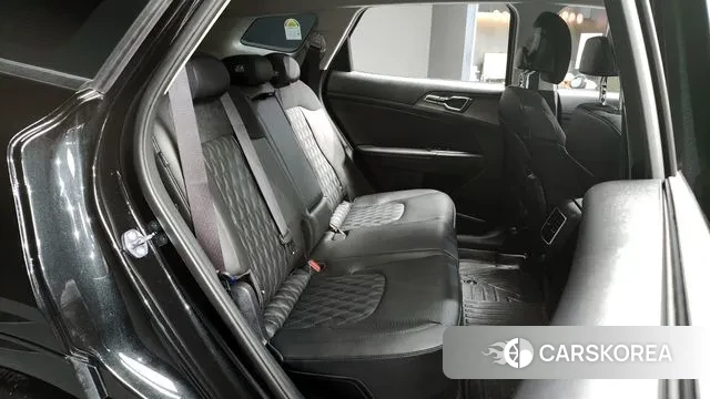 Kia The New Sportage 5th Generation Hybrid 2025 Черный из Кореи, фото 3