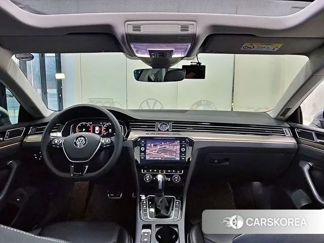 Volkswagen Arteon 2020 Серебристо-серый из Кореи, фото 3