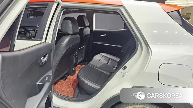 Kia Stonic 2018 Белый из Кореи, фото 3